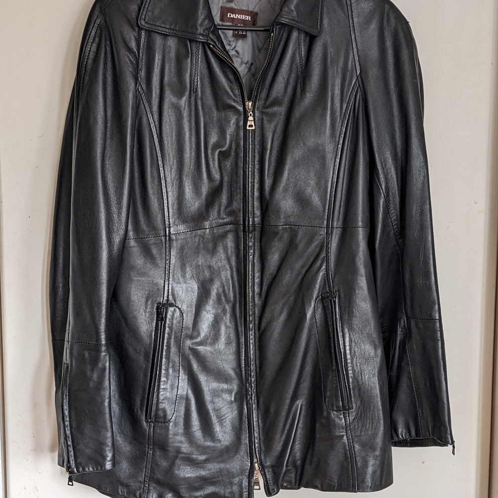 Danier Black Leather Jacket with Zipper Closure and Standard Collar